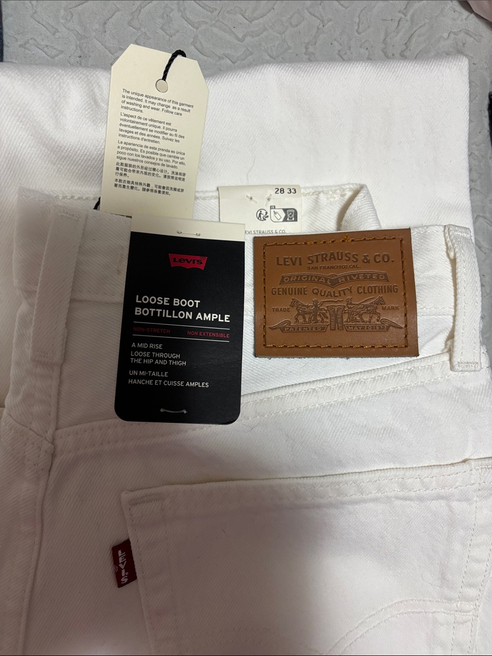 Levi's White Loose Boot Women’s Jeans with Leather Patch